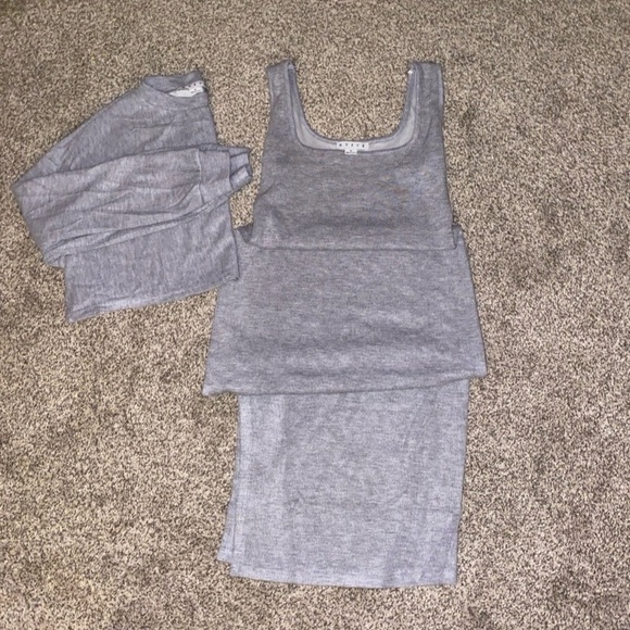 NWOT- HYFVE- Knit Top and Body-con Dress set in Grey. - Picture 6 of 8